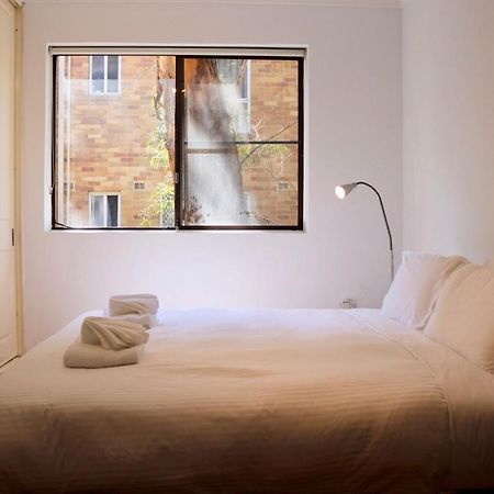 Spacious 3 Bedroom Apartment 20 Min To The Cbd Sydney Eksteriør bilde